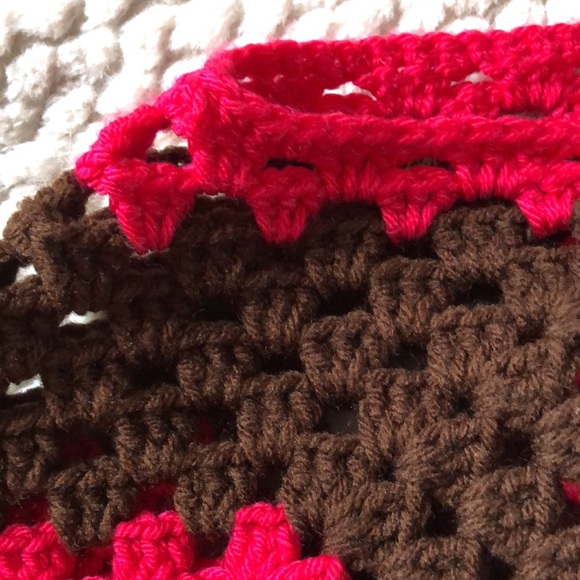 Super cute handmade crochet bag! - Picture 2 of 2